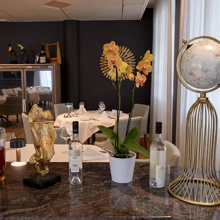 Boutique De L'ecu Vaudois Hotel