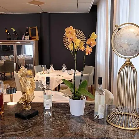 Boutique De L'ecu Vaudois מלון