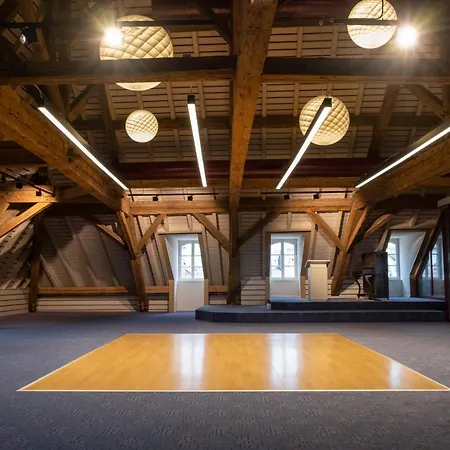 호텔 Boutique De L'ecu Vaudois 3*